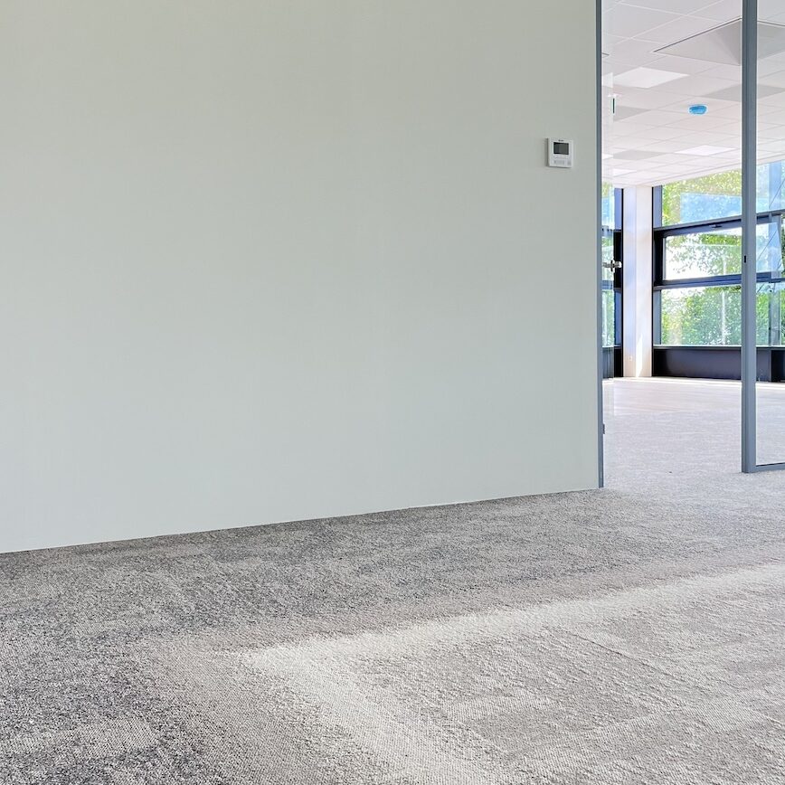 DexOil kantoor interface CE200 tapijttegel patroon